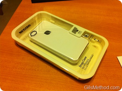 iphone-4-case-antenna-incase